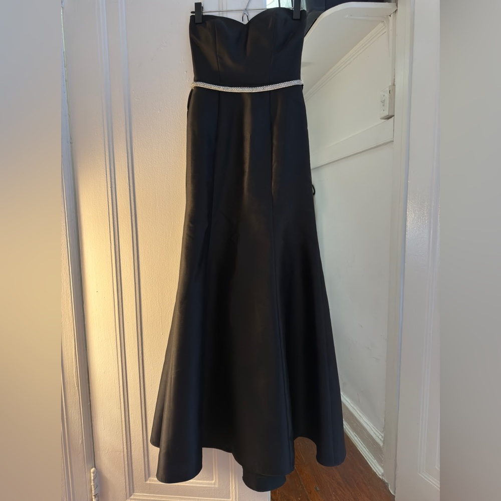 Alfred Sung Black Dress D742